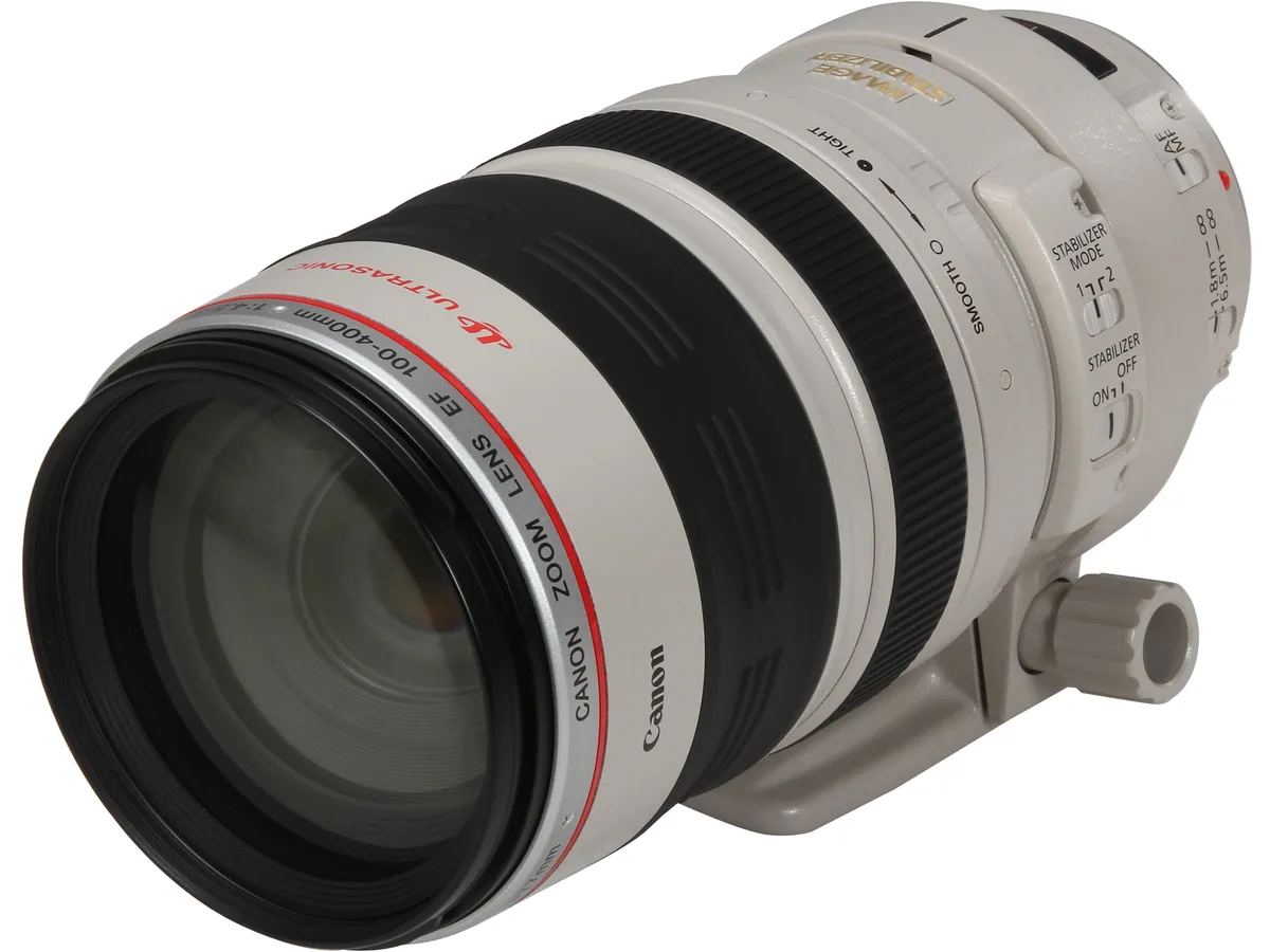 Canon Canon 2577A002 EF 100-400mm f/4.5-5.6L IS USM camera lens — product photo