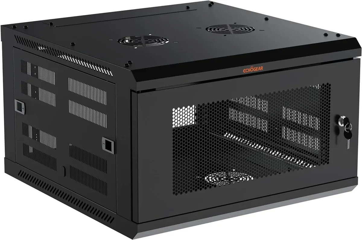 ECHOGEAR ECHOGEAR 6U Enclosed Wall Mount Server Rack 600mm Depth — product photo