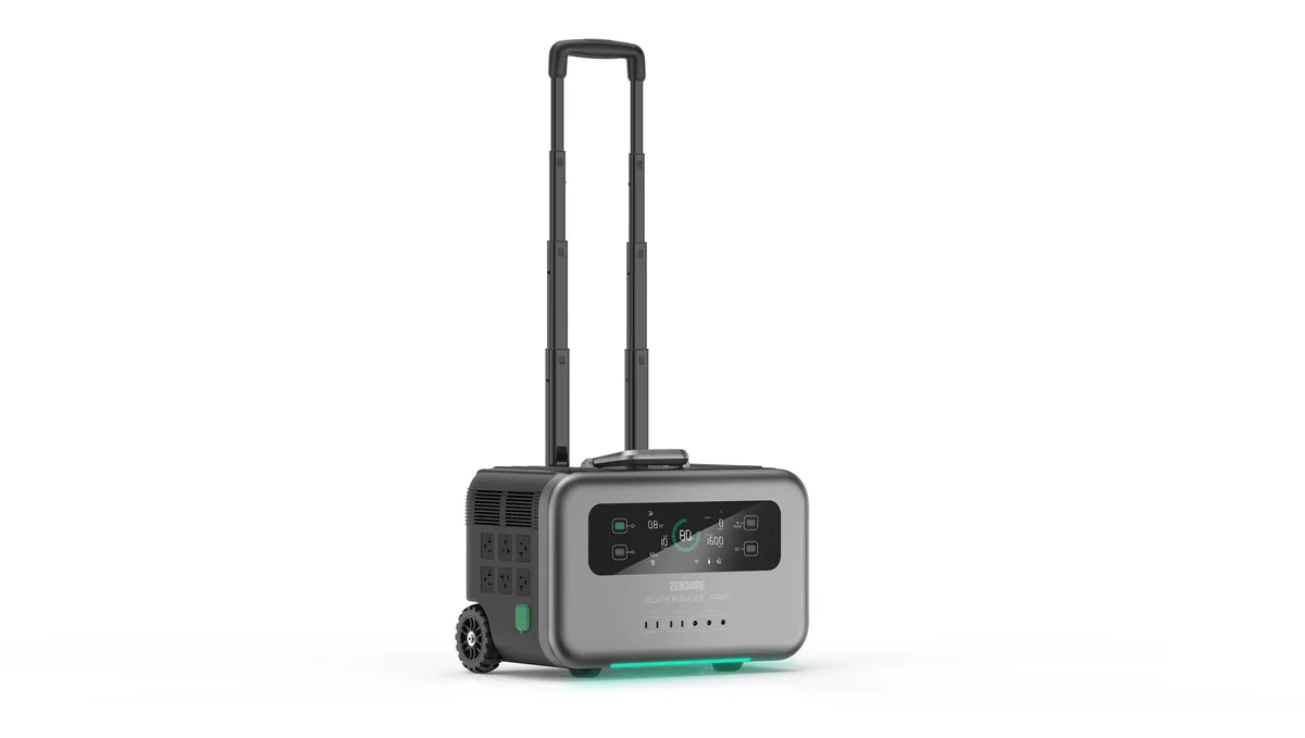 Zendure Zendure SuperBase Pro 2000 2096Wh 2000W 14 ports Black US plug — product photo