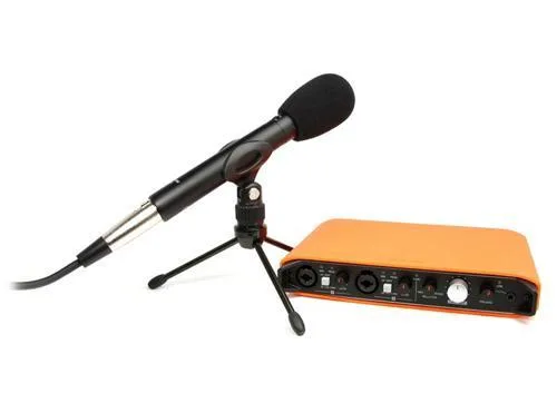 TASCAM TASCAM iXR Trackpack USB Audio Interface Bundle 57dB TM-60 — product photo