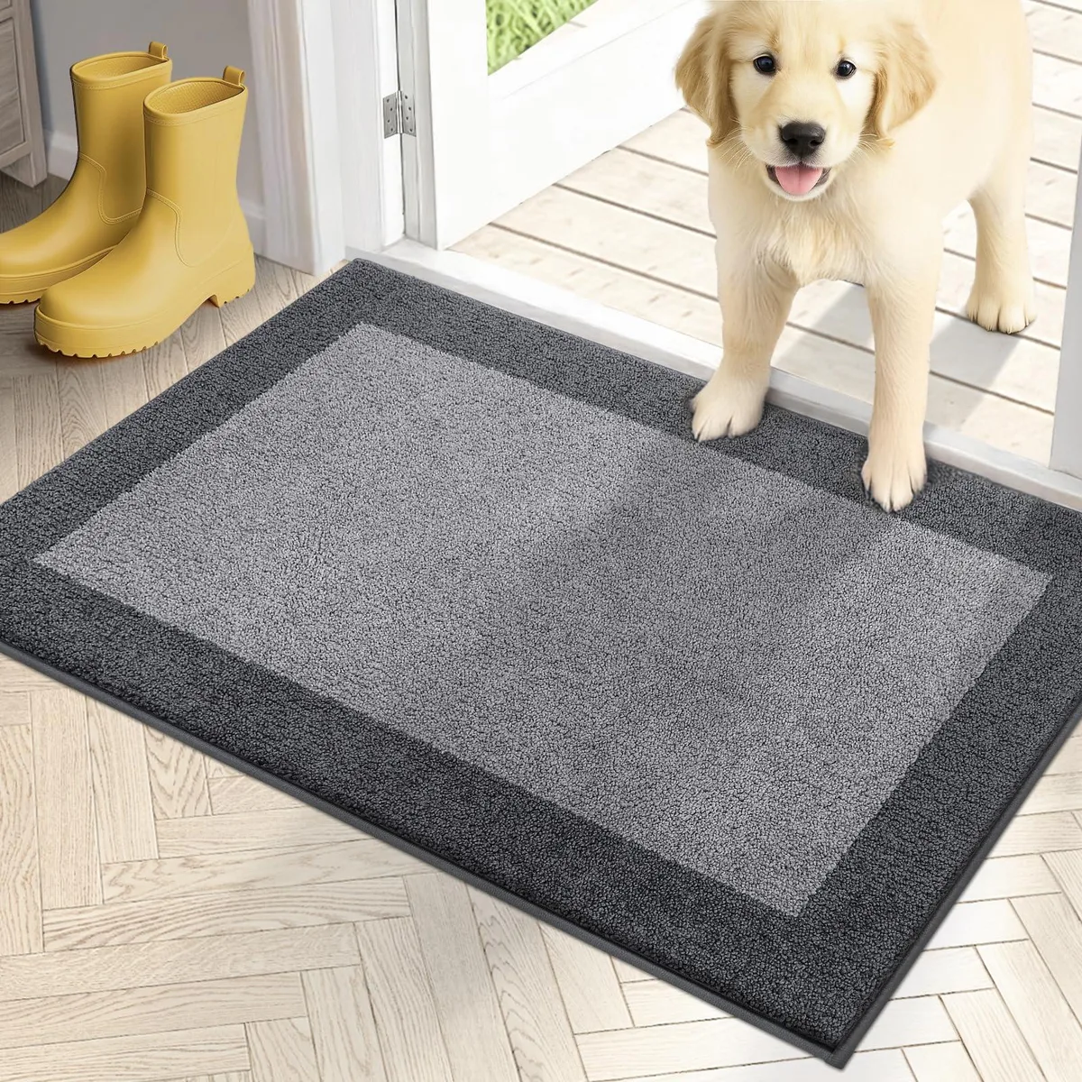 Light grey and grey geometric door mat, low profile, 20 by 32 inches