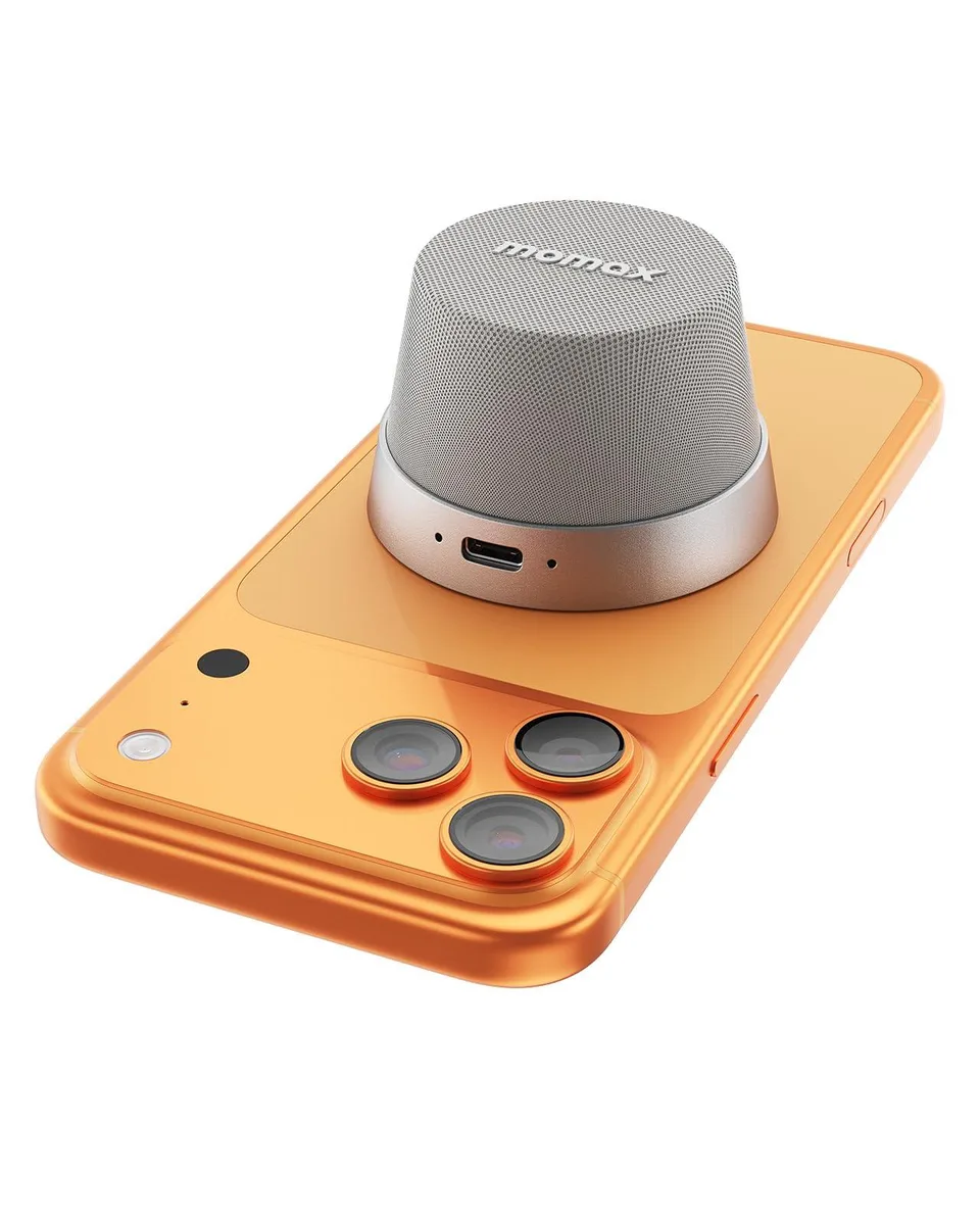  MOMAX BS6 Magnetic Portable Speaker Silver 5W 12H IPX6 40mm 2.0 85g — product photo