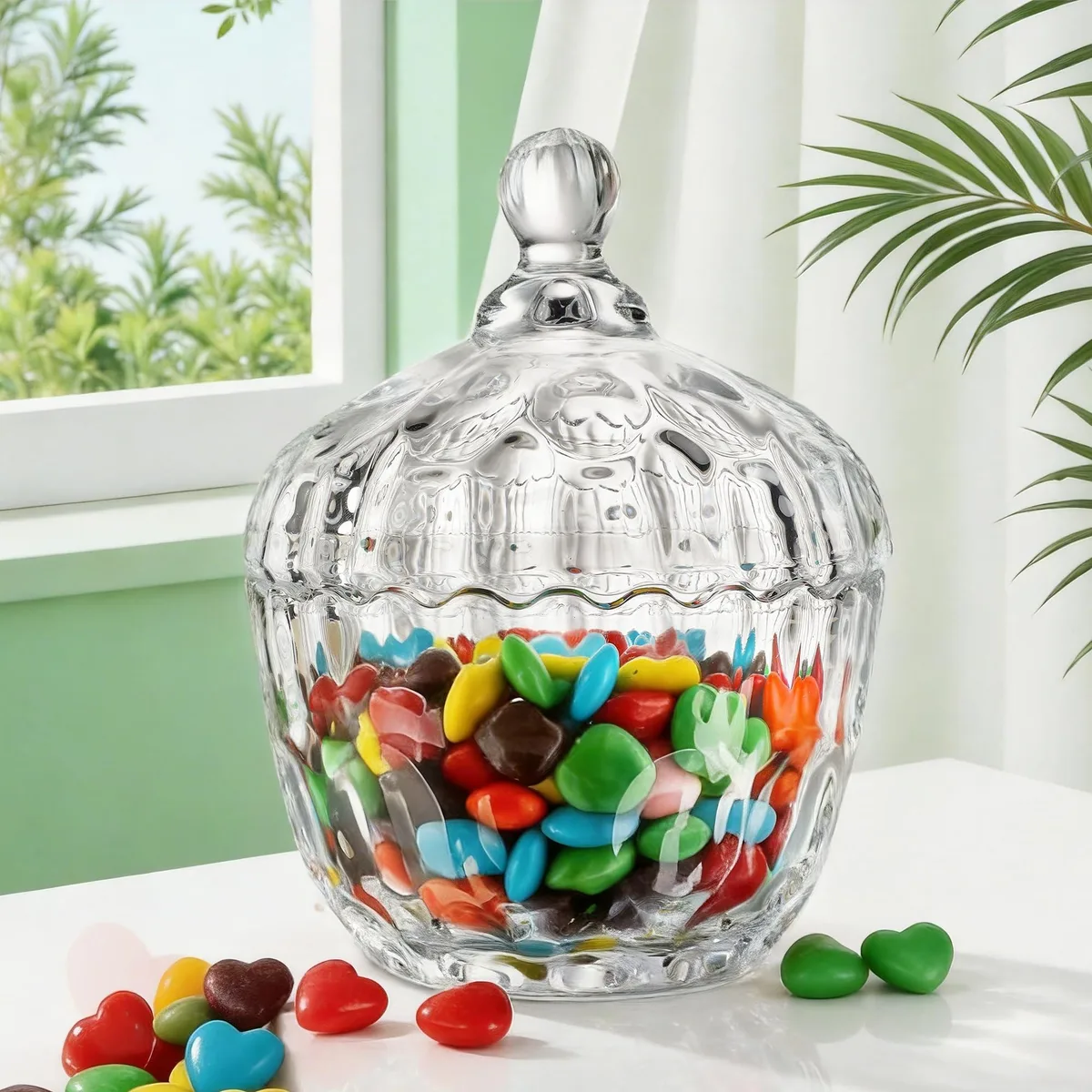 Clear glass candy dish with lid, 5.5 inches square, 11.5 oz capacity