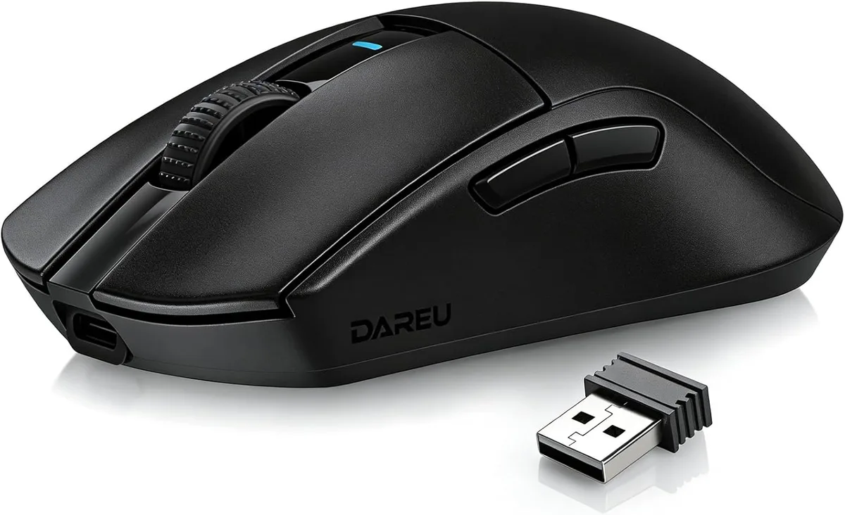 Dareu Dareu TM265F08112R A950GM 26K DPI 60g gaming mouse — product photo