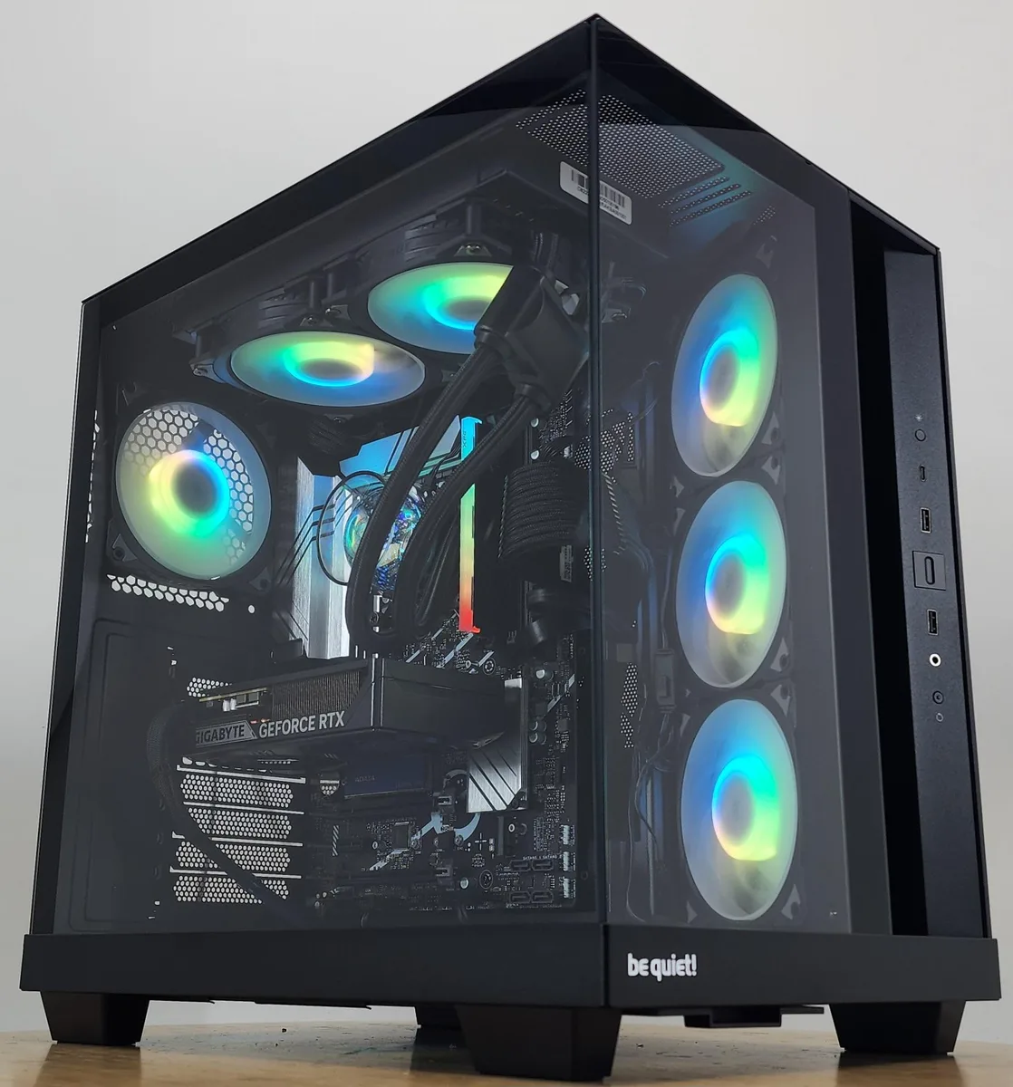 Custom Custom i5-14600KF 16GB DDR5 1TB NVME RTX 5060 240mm AIO BGW83 gaming PC — product photo