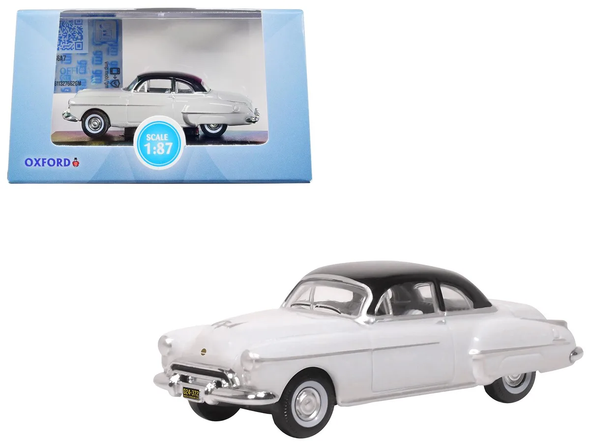 Oxford Diecast Oxford Diecast 1950 Oldsmobile Rocket 88 Coupe Marol Gray Black Top 1/87 HO Scale Hobby Collectible — product photo