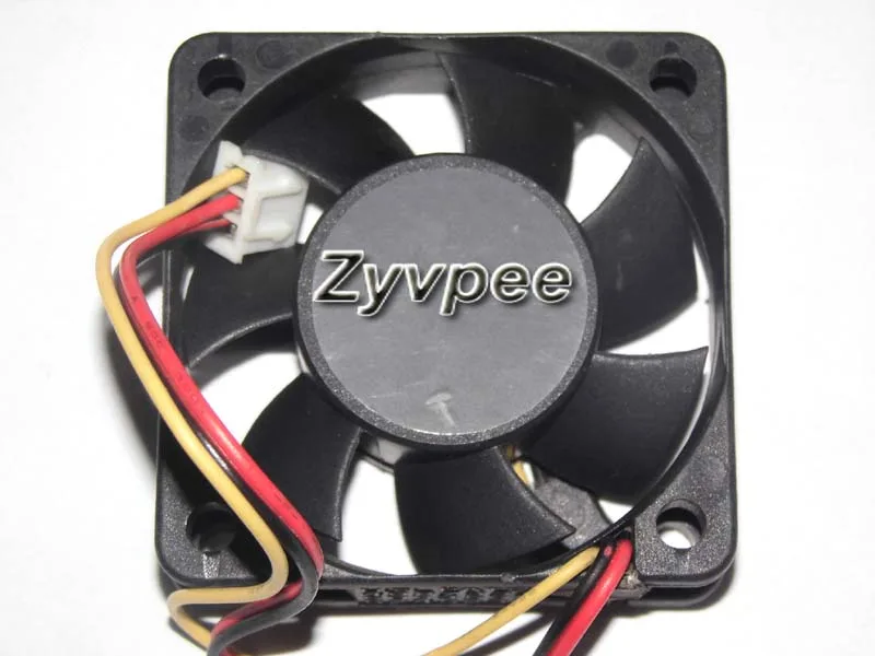 Zyvpee Zyvpee KDE1205PHV1 5015 12V 1.3W 3 Pin maglev case fan — product photo