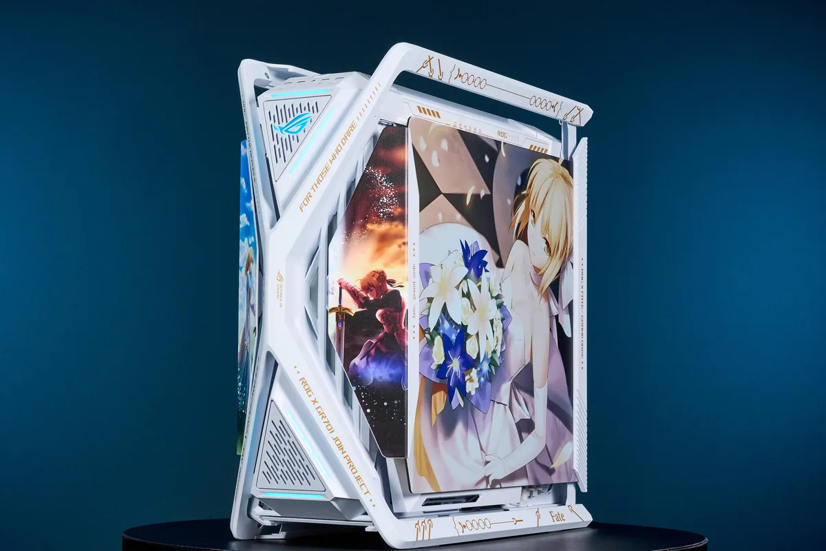 Corn Electronics Corn Electronics GR701 Fate Altria White E-ATX PC case — product photo