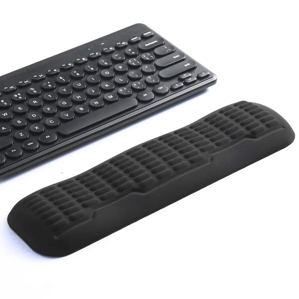  univo colors KR90US Wrist Rest Black 32.5 x 8.8 x 2.3 cm — product photo