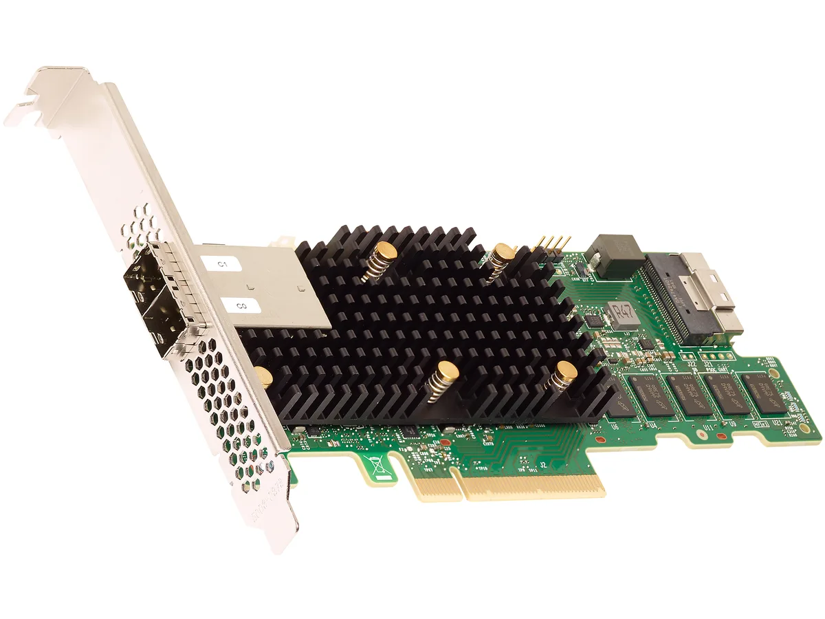 Broadcom Broadcom 05-50076-00 MegaRAID 9580-8i8e PCIe 4.0 x8 RAID controller — product photo