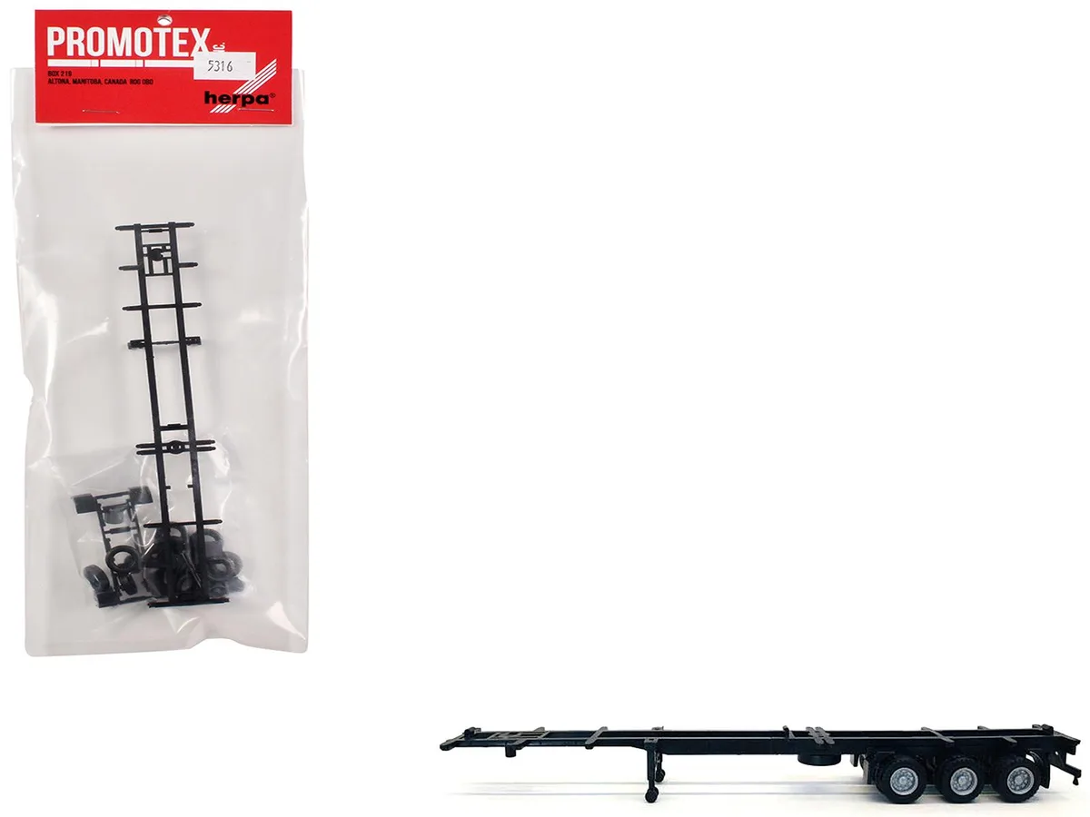 Promotex Promotex Container Chassis 3-Axle 48ft 1/87 HO Plastic Model — product photo