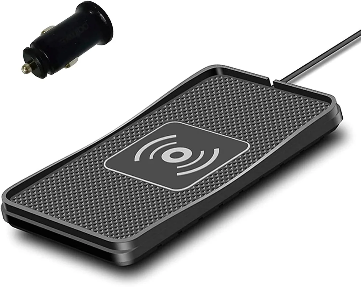 Thin wireless charging pad for car, Qi compatible, 10W and 7.5W fast charging