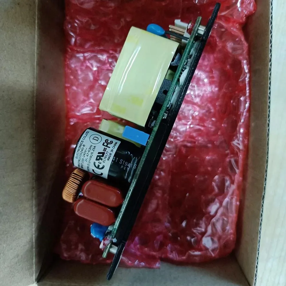 KHACHIMO KHACHIMO CFM150S240-B 24V 6.25A 150W switching power supply — product photo