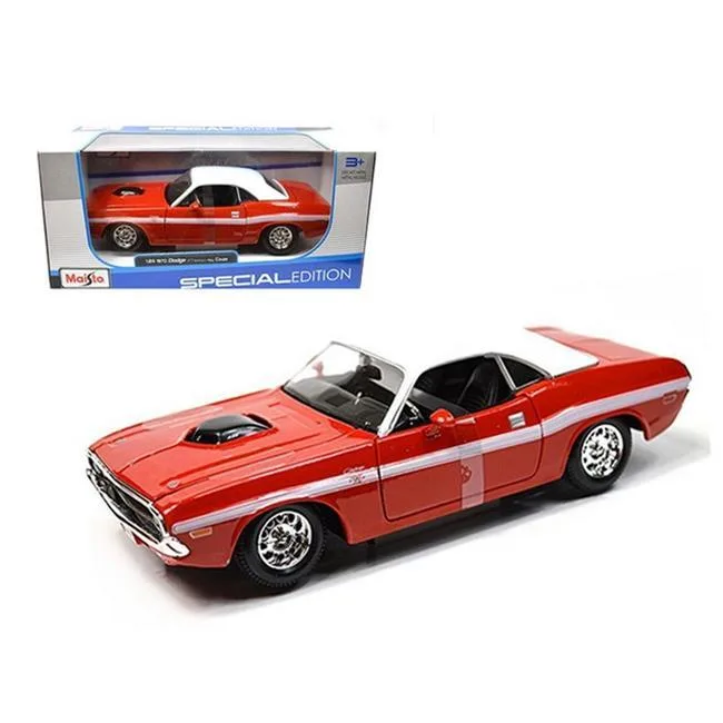 Maisto Maisto 31263 1970 Dodge Challenger R/T Coupe Red 1:24 Diecast Vehicle — product photo