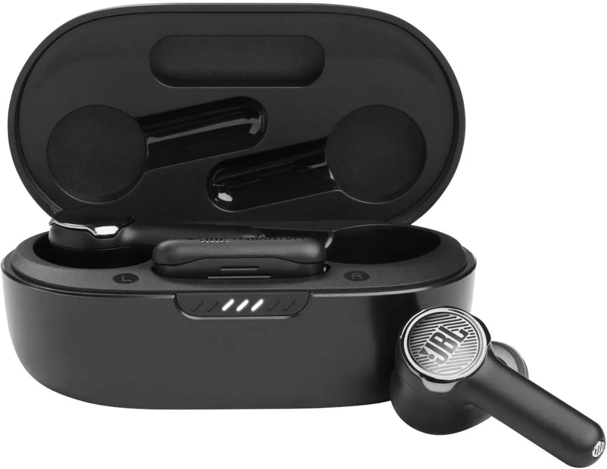 JBL JBL Quantum TWS Gaming Earbuds Black Small 2.4GHz 16 Ohm — product photo