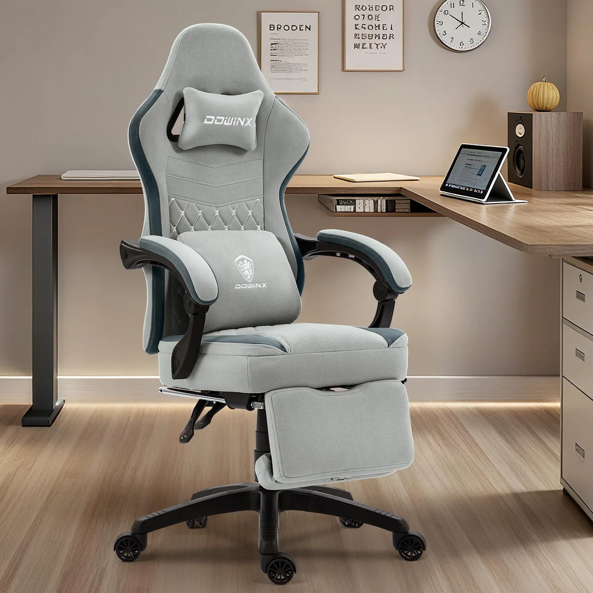 Dowinx Dowinx LS-6657E gaming chair, fabric, dual footrest, 135° recline — product photo