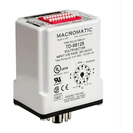 Transparent octal plug-in relay housing with eight pins and DIP switches