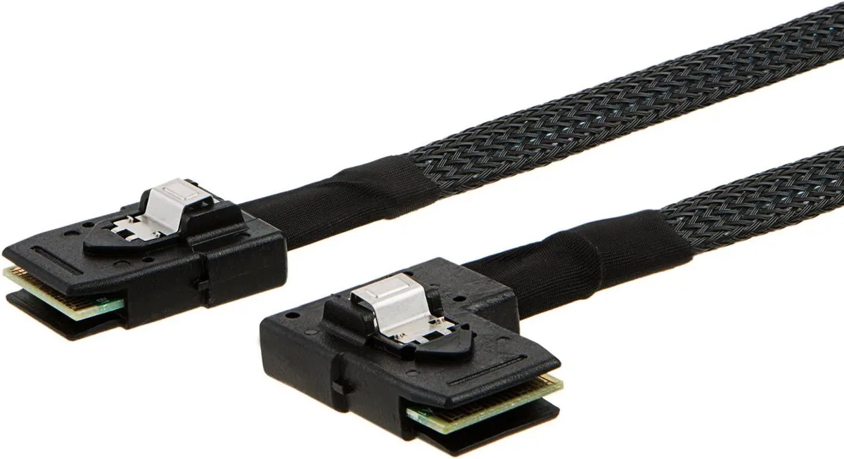 CableCreation CableCreation Mini SAS 36 Pin SFF-8087 to Left Angle SFF-8087 Cable 2.5FT — product photo