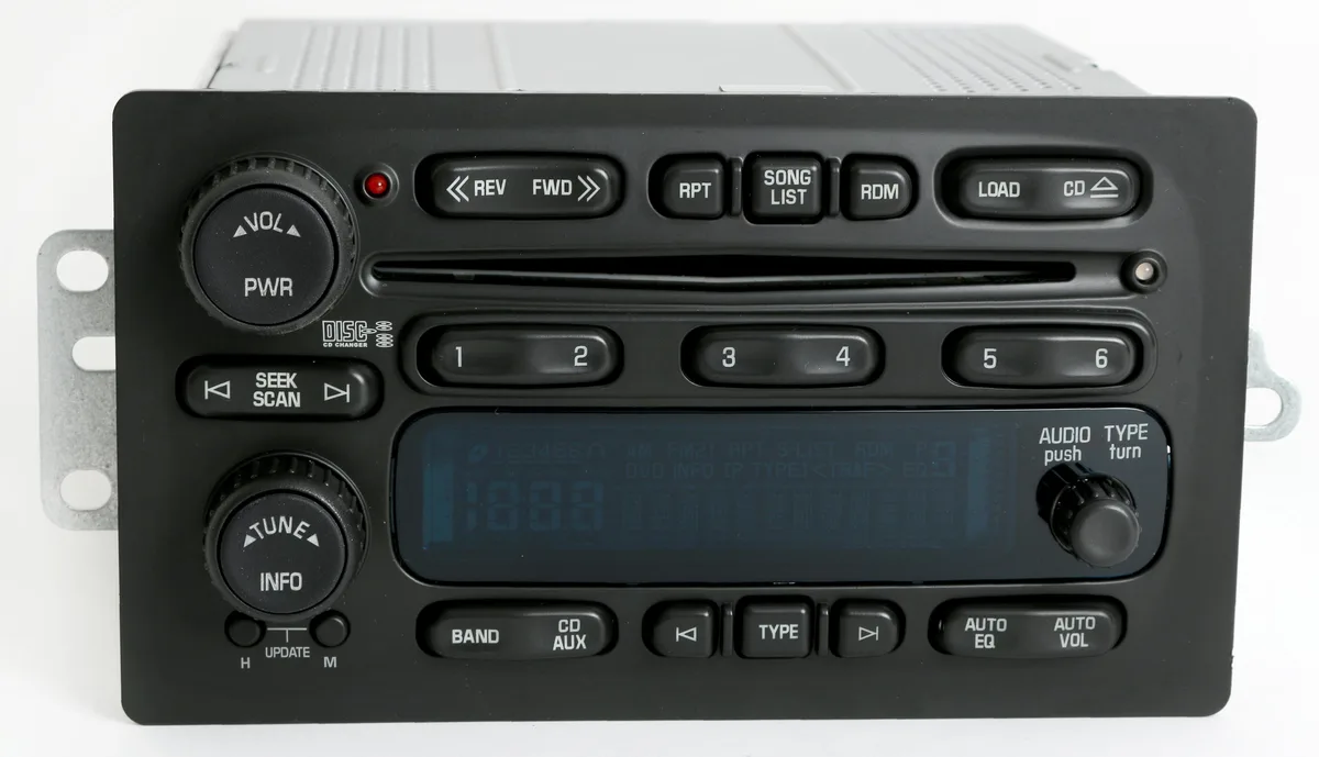 1 Factory Radio 1 Factory Radio 15234935 AM FM 6-Disc CD Receiver 2005-2009 — product photo