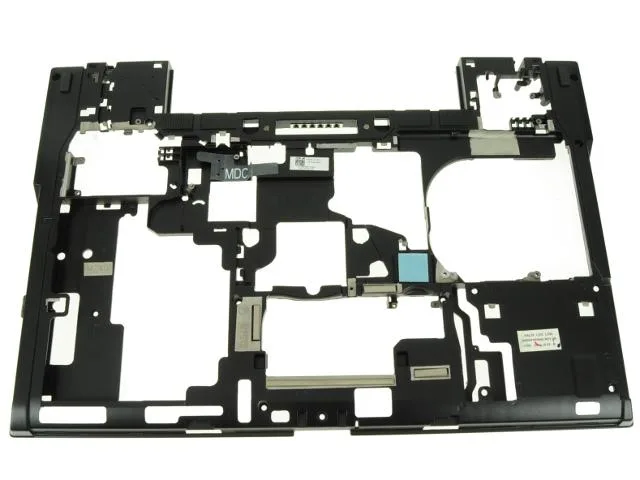 DELL DELL Latitude E6510 Laptop Bottom Base Cover Assembly XNRJC — product photo