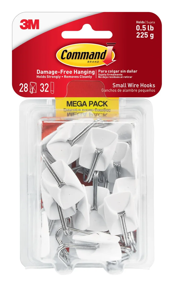  Command Small Wire Toggle Hooks 28 Hooks 32 Strips .5 lb — product photo