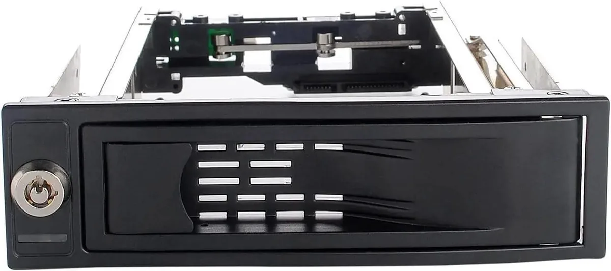 SMUGDESK SMUGDESK 5.25in Trayless HotSwap Mobile Rack for 3.5in SATA HDD — product photo
