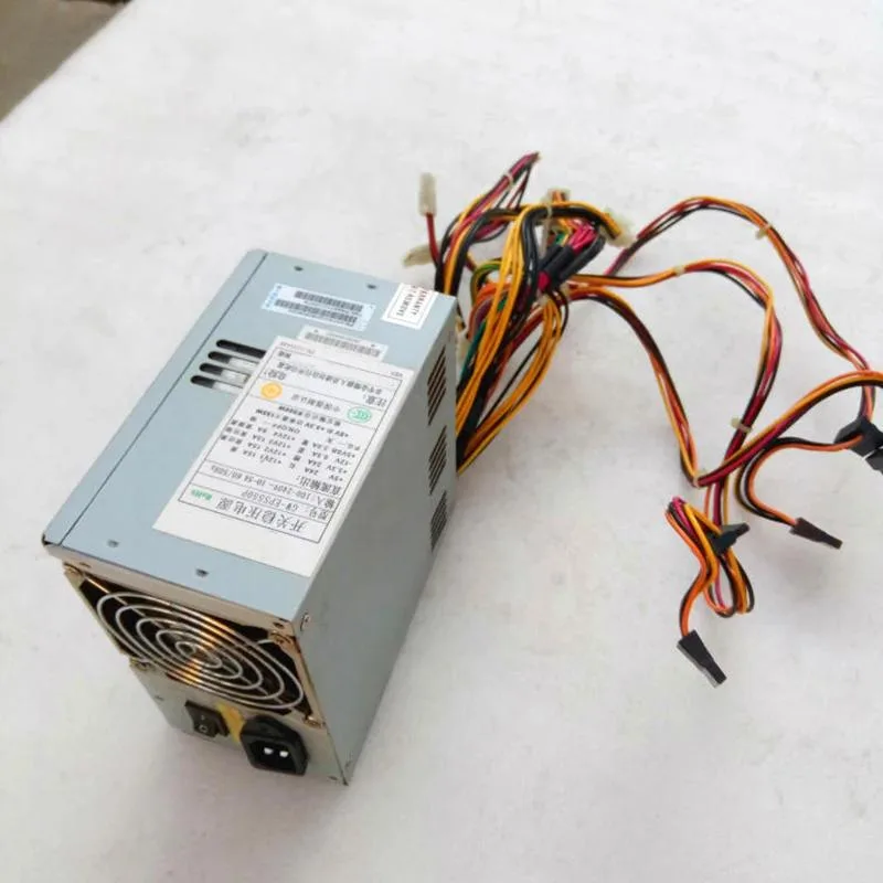 KHACHIMO KHACHIMO 550W ATX power supply GW-EPS550P — product photo