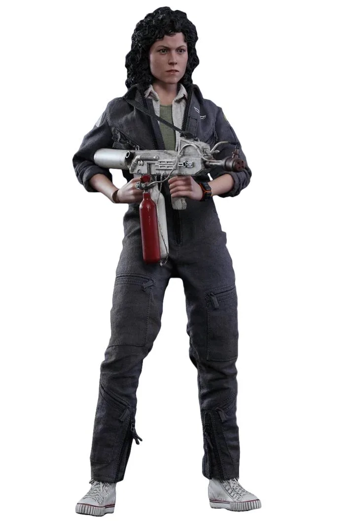 Hot Toys Hot Toys MMS366 Alien Ellen Ripley action figure — product photo