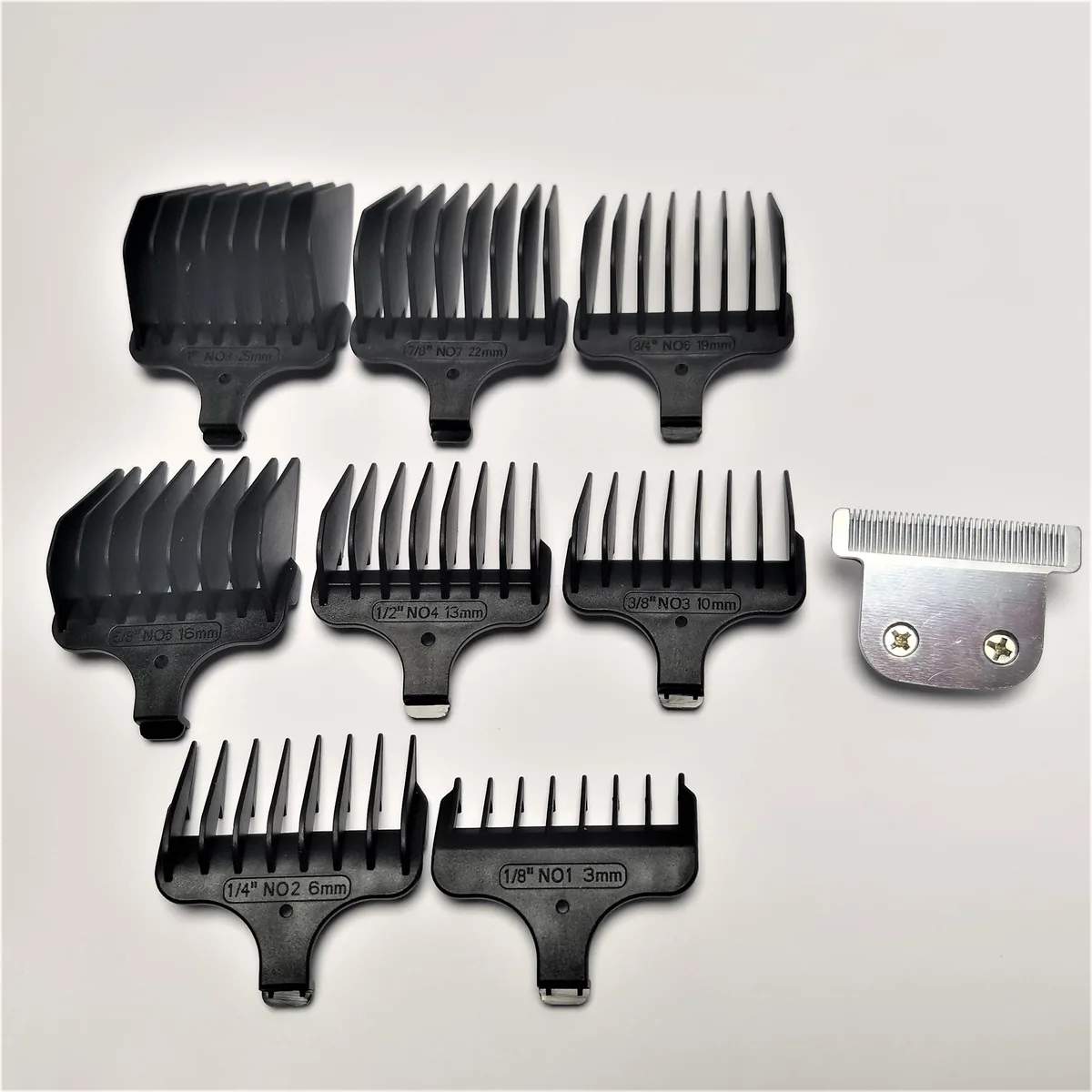 prewave prewave T-Blade Cutter &amp; 8 Comb Set 3-25mm Wahl Compatible — product photo
