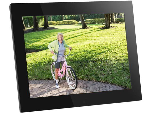 Aluratek Aluratek ADMPF315F 15" 1024x768 digital photo frame 2GB — product photo