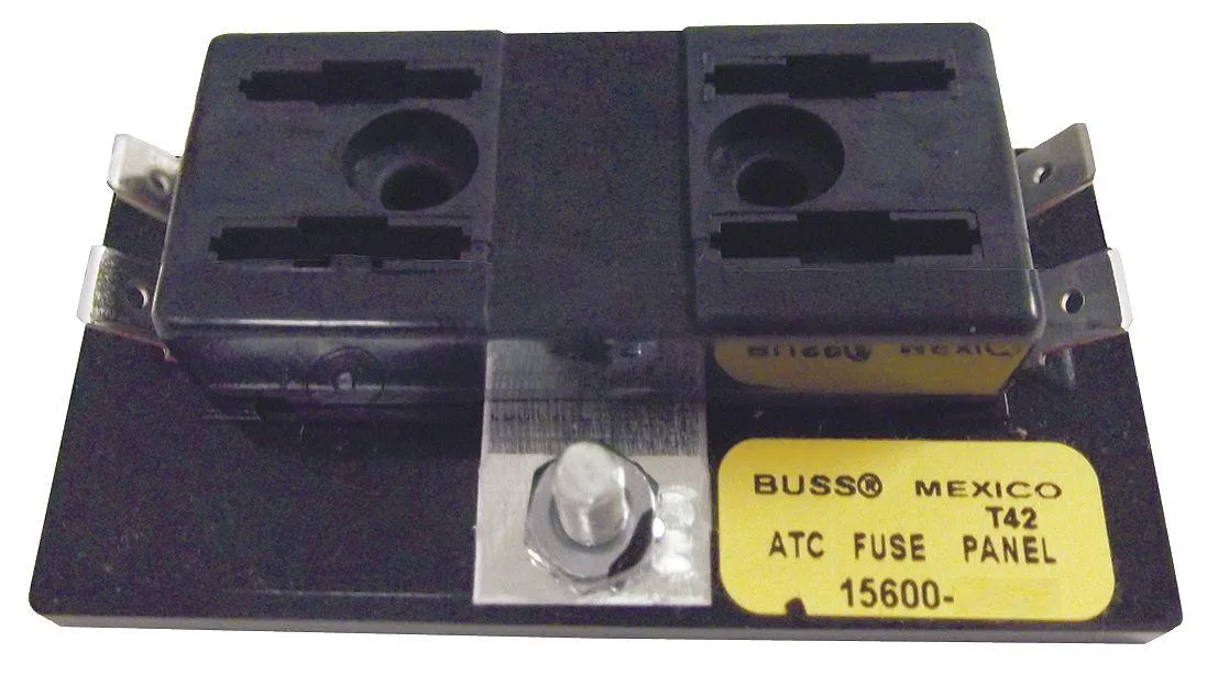 Bussmann Bussmann 15600-04-20 30A 4-pole automotive fuse block — product photo