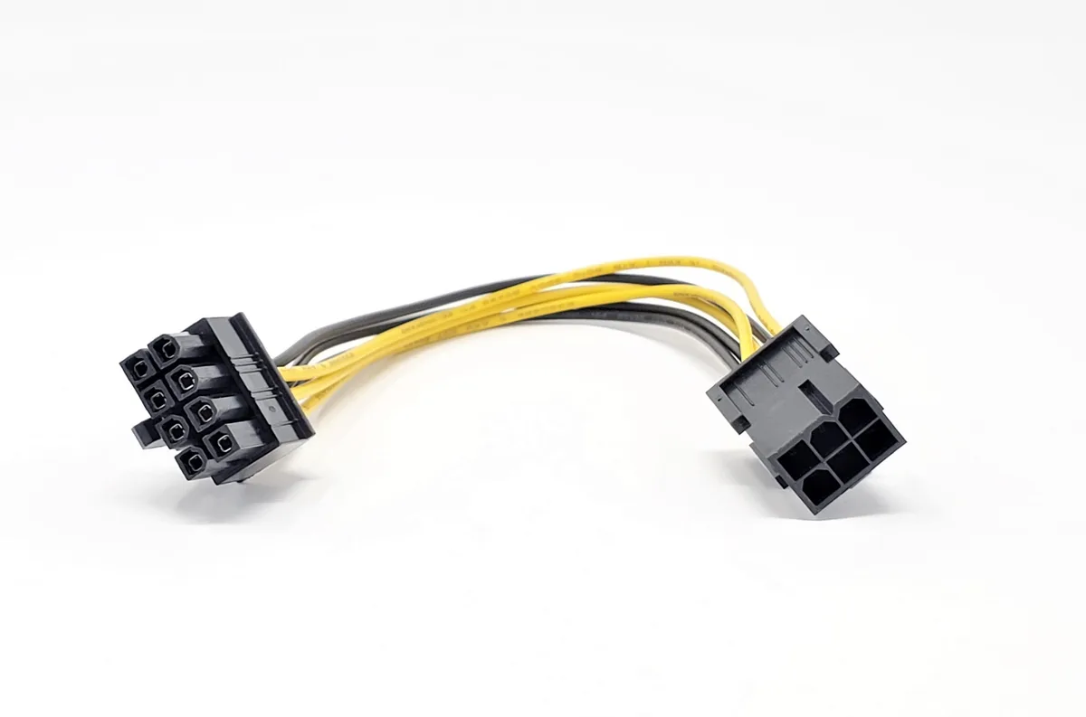 Micro Connectors Micro Connectors PCIe 6-pin Female to 8-pin Male Power Adapter Cable — product photo