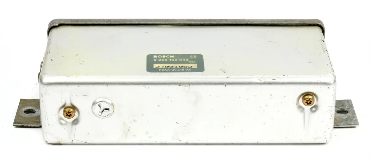 Nissan Nissan ABS Chassis Control Module F3XA-2C219AC 1993-95 Quest Villager — product photo