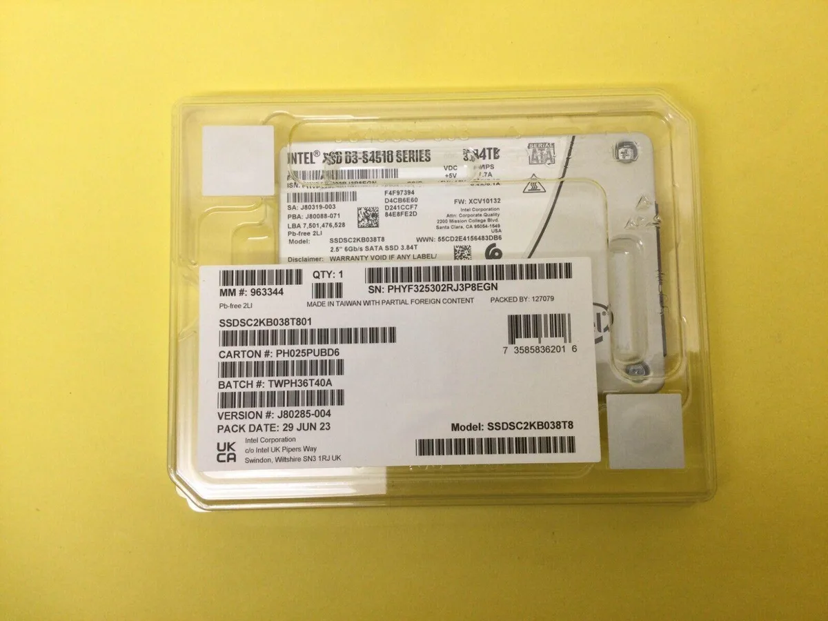 Intel Intel SSDSC2KB038T8 3.84TB SATA 2.5in accessory — product photo