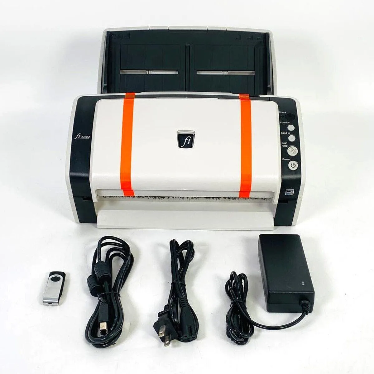 Fujitsu General Fujitsu General FI-6130Z document scanner, duplex, 600 DPI, USB 2.0, 4000 pages/day — product photo