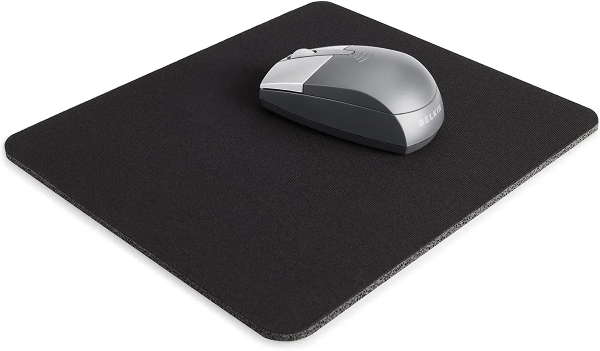 Corn Electronics Corn Electronics Mouse Pad Black Small 89 — product photo