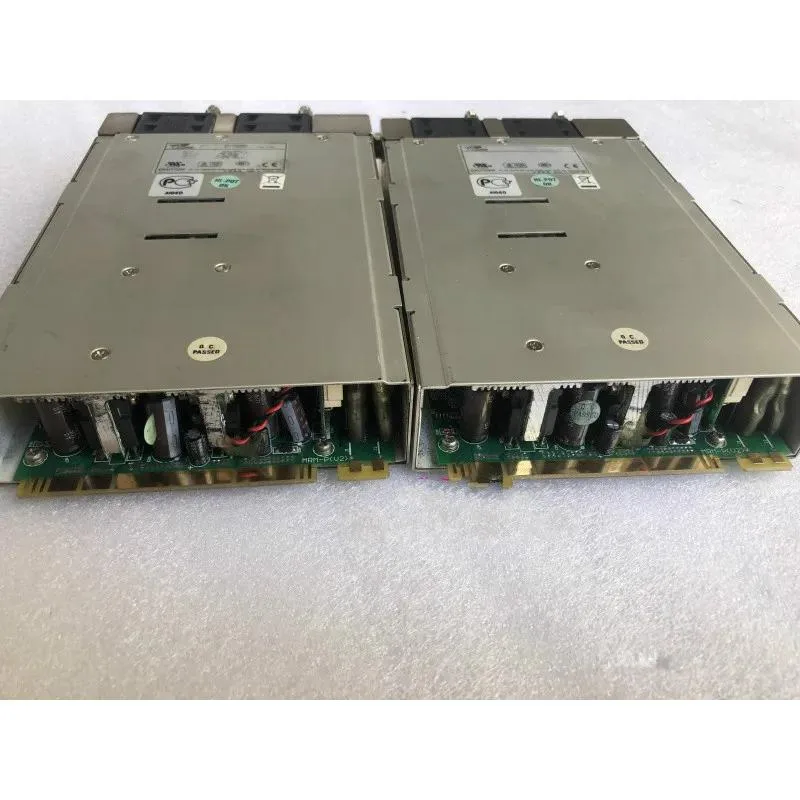 Supersuperuncle Supersuperuncle MRM-6600P-R 600W server power supply — product photo