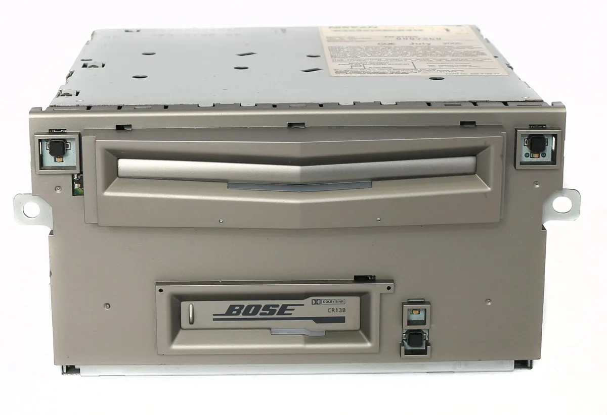 1 Factory Radio 1 Factory Radio 28188ZK01A PN-2765D 2006 Nissan Maxima AM FM Cassette 6 CD Receiver — product photo