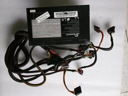 KHACHIMO KHACHIMO SS-330GB PFC 80PLUS Gold power supply — product photo