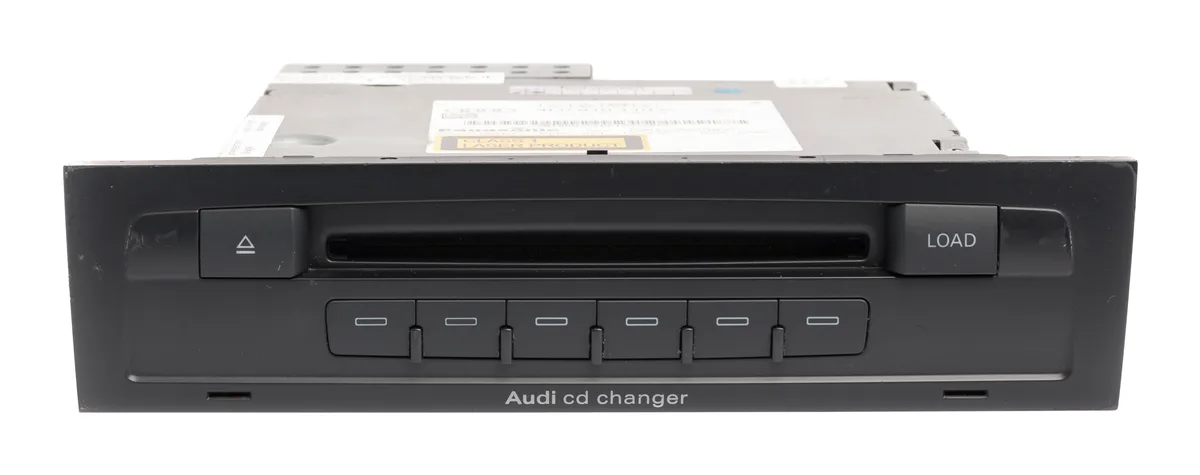 1 Factory Radio 1 Factory Radio 4L0910110A 6-Disc CD Changer Receiver 2007-2011 Audi Q7 — product photo