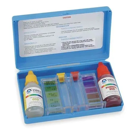 Water analysis kit with two test solutions and storage case
