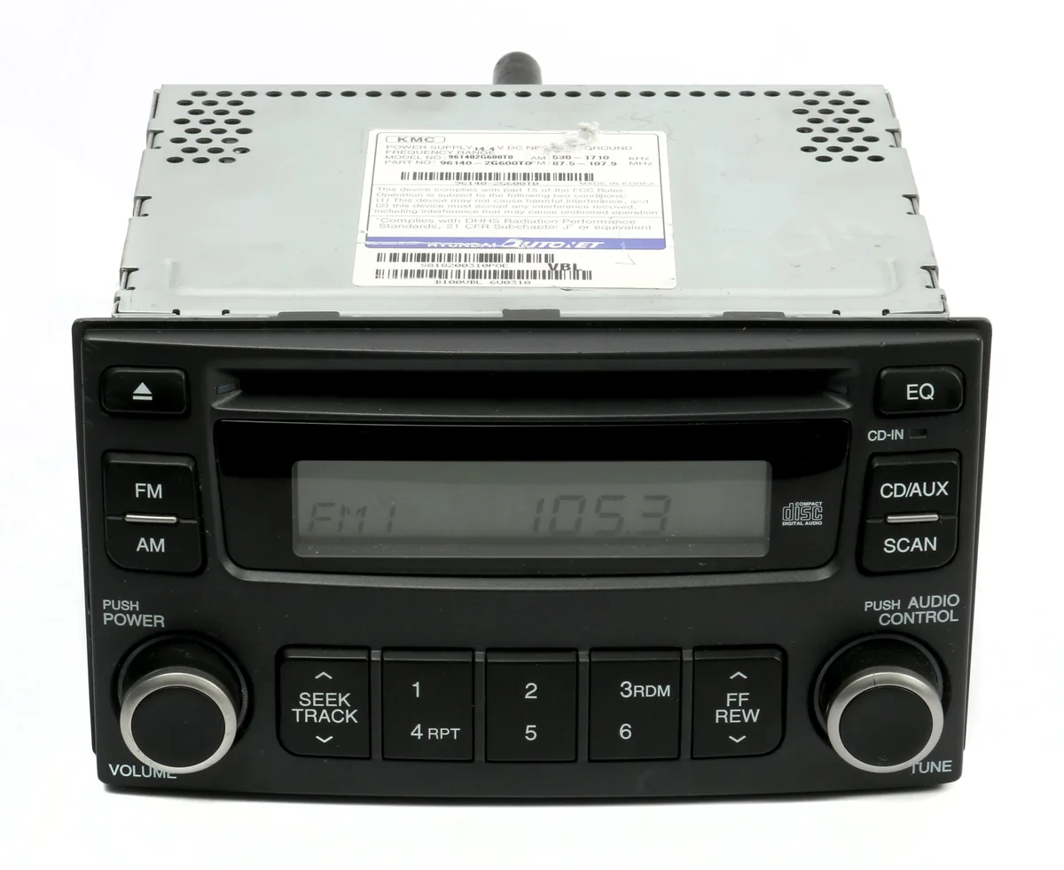 1 Factory Radio 1 Factory Radio 96140-2G600T0 receiver 2008 Kia Optima Magentis AM FM EQ CD Option Code M446 — product photo