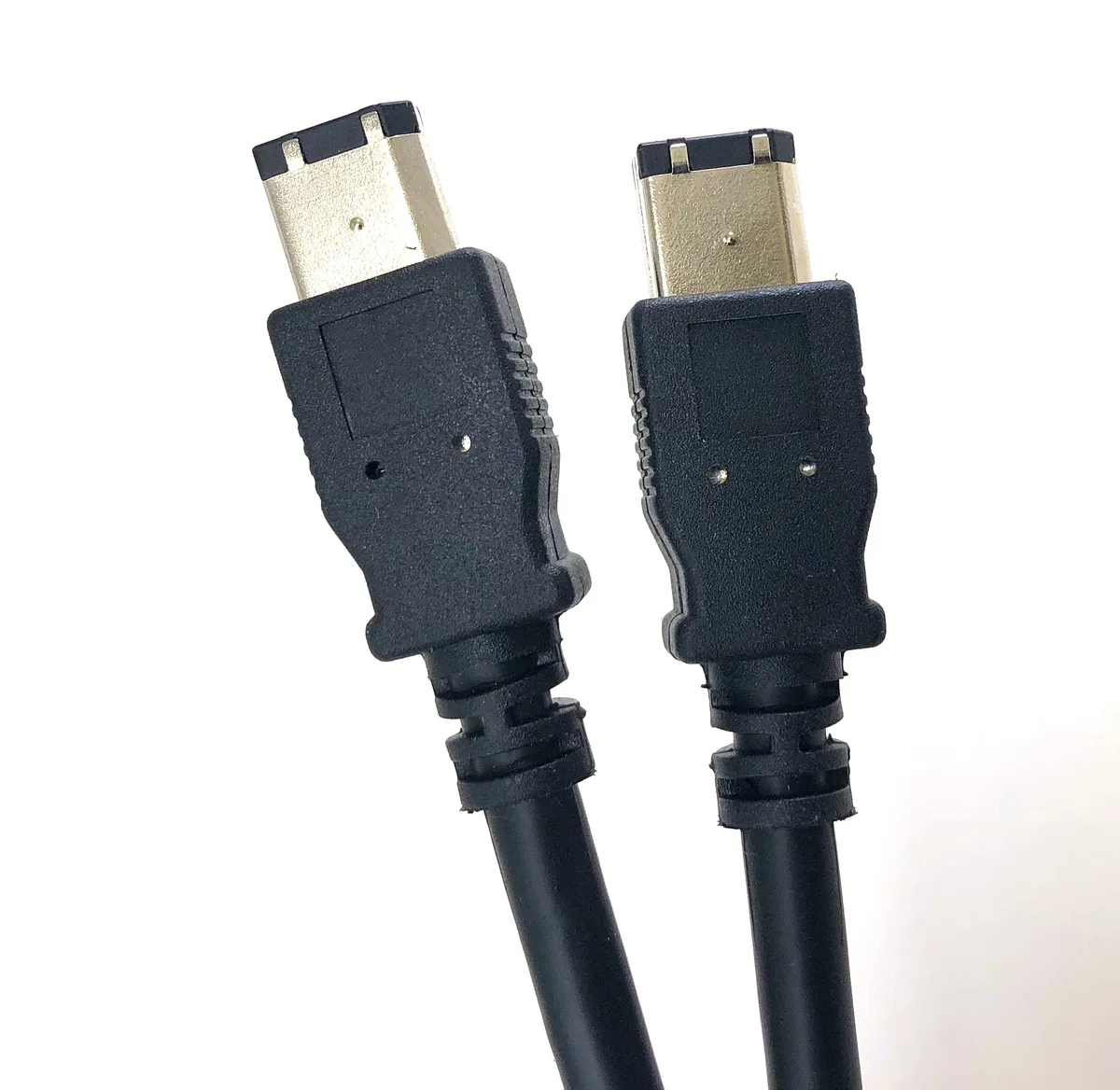 Micro Connectors Micro Connectors IEEE 1394 FireWire Cable 10 ft — product photo