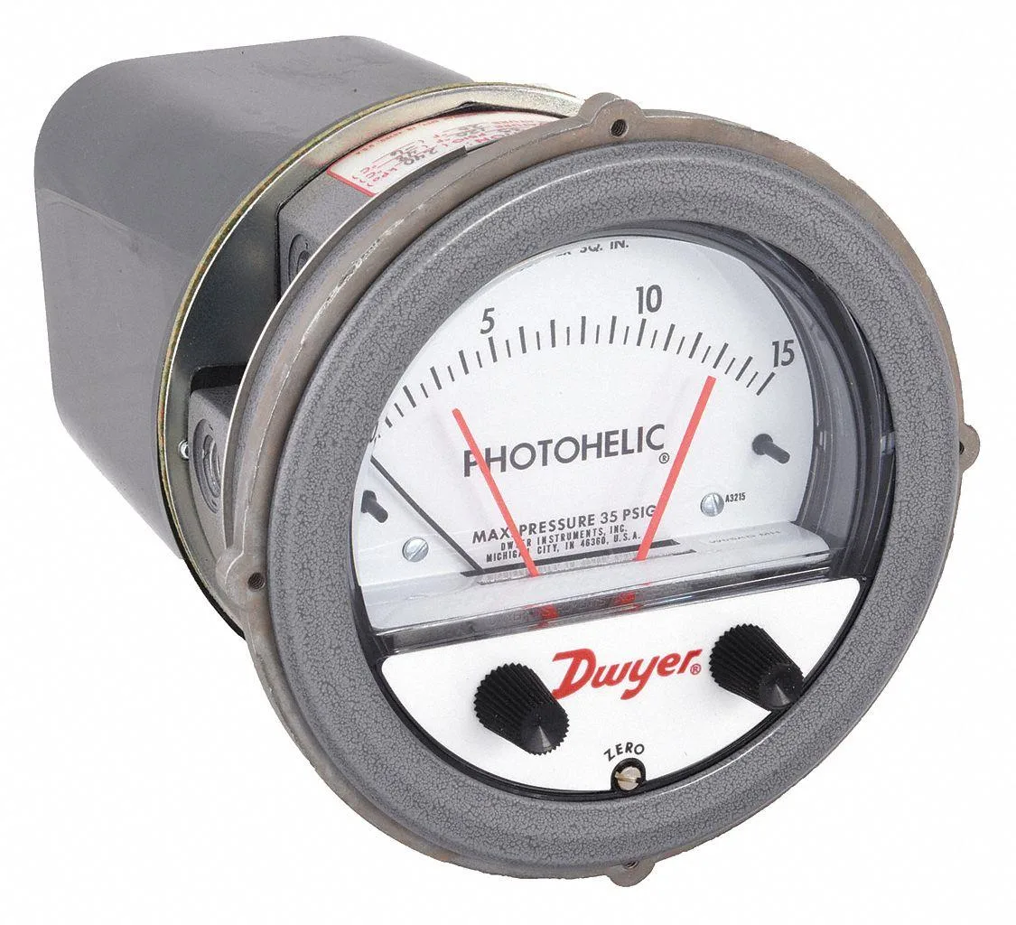 Dwyer Instruments A3215 differential pressure gage with 4 inch dial and 1/8 NPT connection