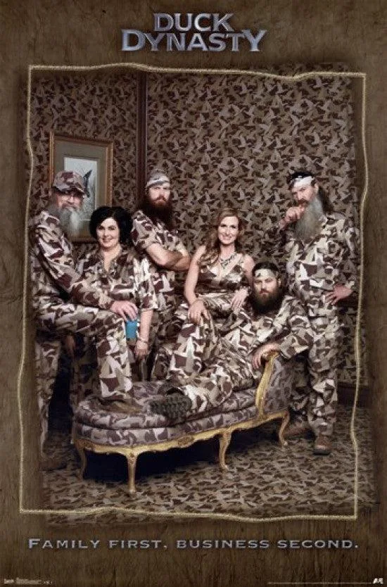 Posterazzi TIARP2205 poster print 24 x 36 inches Duck Dynasty Family First design on premium heavy stock paper