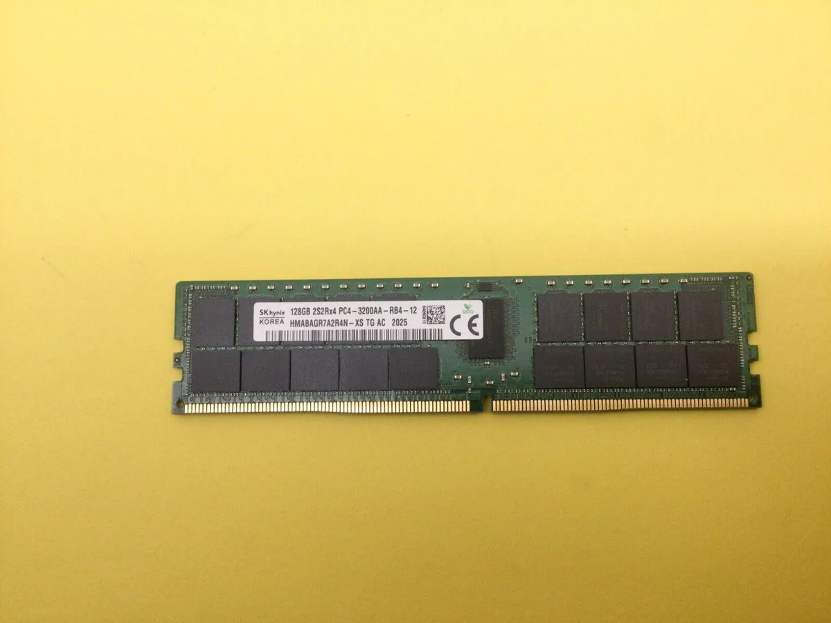 SK hynix SK hynix HMABAGR7A2R4N-XS 128 GB DDR4 RDIMM accessory — product photo
