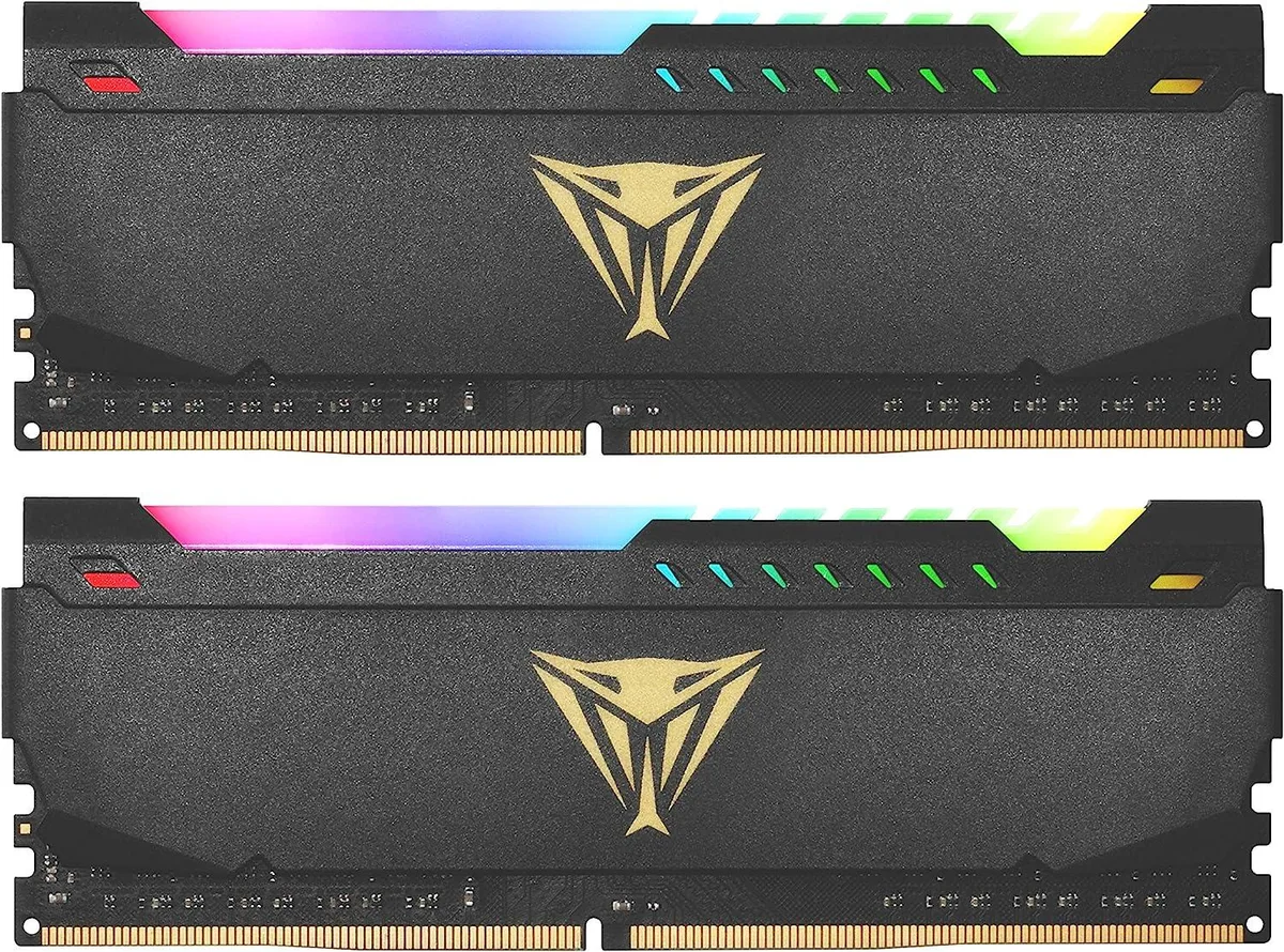 Patriot Memory Patriot Viper Steel RGB DDR4 16 GB 3200 MHz 2 in 1 accessory — product photo