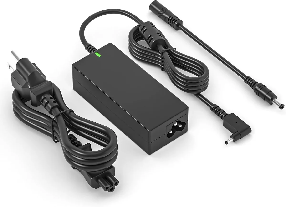 FLEANE FLEANE 65W laptop charger 19V 3.42A 3.0mm 1.1mm — product photo