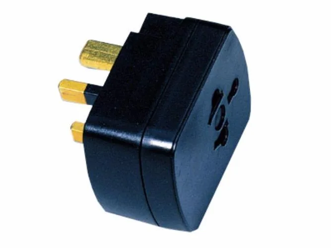 Focus Camera Focus Camera SS405-USB UK Plug Adapter with USB A to Lightning Cable — product photo