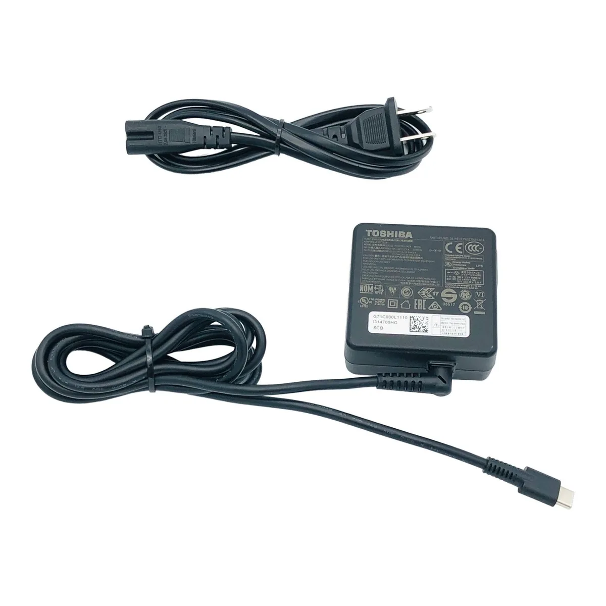 Toshiba Toshiba PA5279U-1ACA 45W USB-C power adapter — product photo